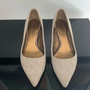 Nine West 2” kitten heel pump SZ 7